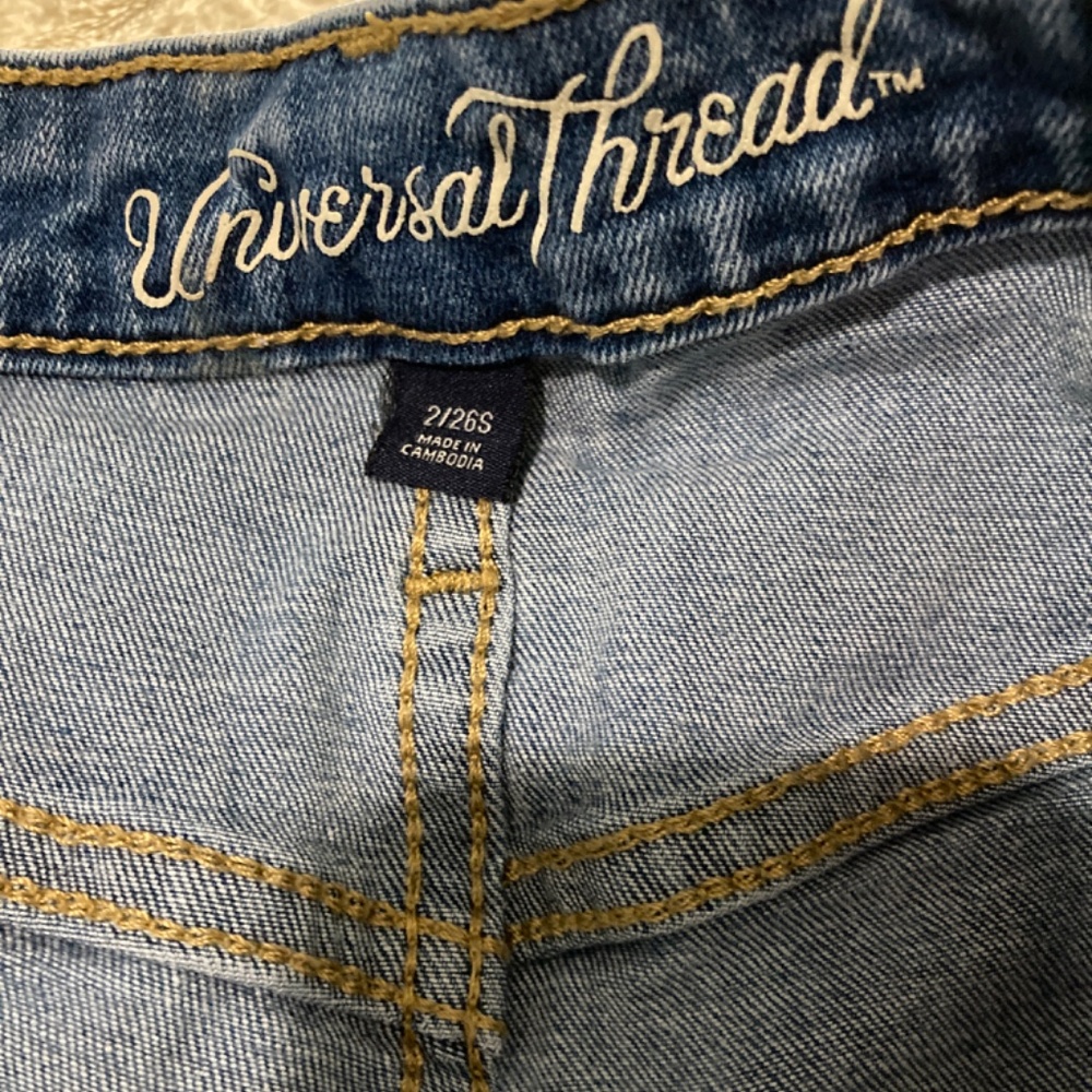Capris - Picture 3 of 3